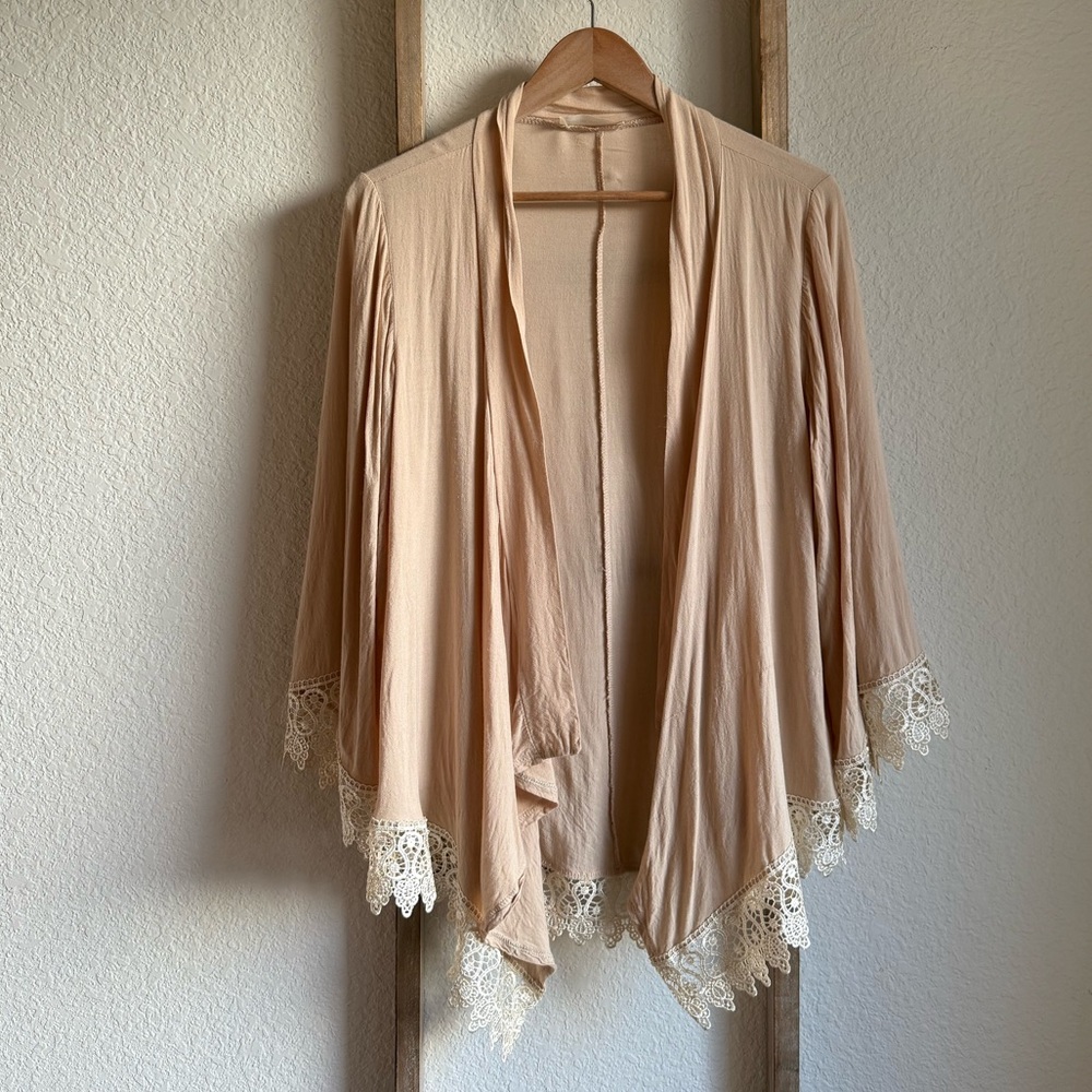 Haute Society Cream & Ivory Crochet Lace Hem Open Boho Style Top Sz: Large